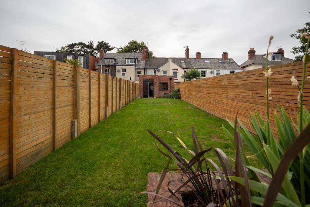 Hereford - Clifton Villa - Beautifully Presented House Located A Short Walk From City Centre - Sleeps 6 Guests - Perfect For Exploring Hereford - Hosted By Rentmyhouse Exterior photo